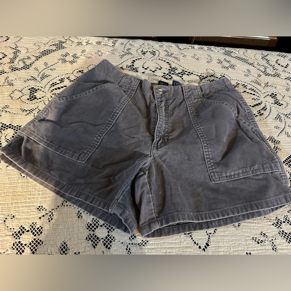 GAP Women's Corduroy Cargo Shorts - Gray